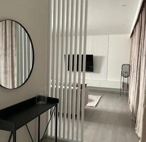Luxury With Pool 1st Line The Sea וילה